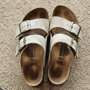 Birkenstock Arizona Two-Strap Sandals - Beige Camo Pattern